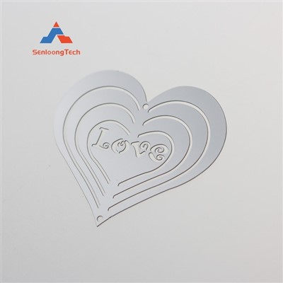 Dekorazzjoni mnaqqxa vojta